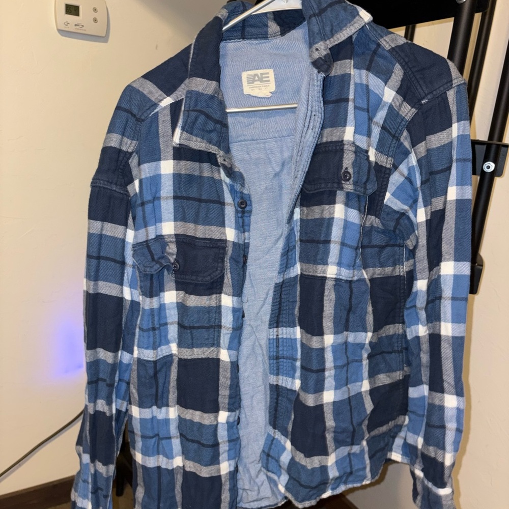 American Eagle Outfitters Men's Navy and Light Blue Plaid Shirt